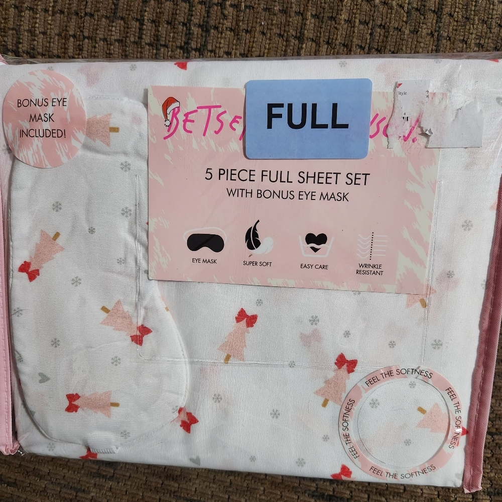 Betsey Johnson Christmas Full Sheet Set Pink Christmas Trees Holiday w Eye Mask